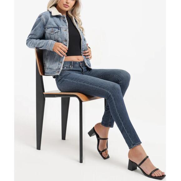 New ARTICLES OF SOCIETY Women's Blue Denim Sarah Mid Rise Jeans Size 25 - Picture 2 of 6